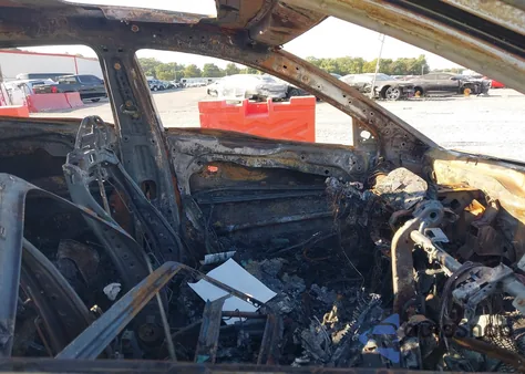 2020 Hyundai Elantra Value Edition z USA, uszkodzony, nr VIN 5NPD84LF8LH549230